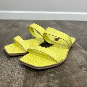 Dolce Vita Yellow Square Toe Isaac Sandals